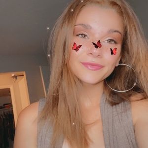 Meet your Posher, Hailey